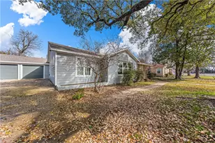 3909 Austin Ave, Waco, TX 76710 - Photo 16