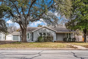 3909 Austin Ave, Waco, TX 76710 - Photo 40