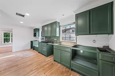 3909 Austin Avenue, Waco, TX 76710 - Photo 20