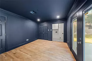3909 Austin Ave, Waco, TX 76710 - Photo 14