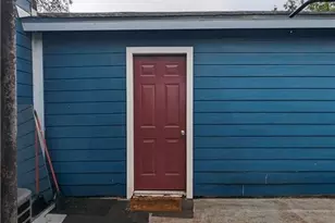 403 Dallas St, Waco, TX 76704 - Photo 14