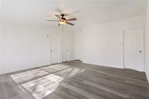 1615 Crockett St, Bellmead, TX 76705 - Photo 16