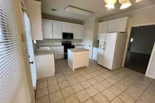 357 Old Mill Creek Dr, Woodway, TX 76712 - Photo 18