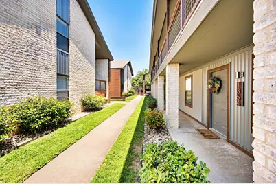 1342 S 12th Street, Waco, TX 76706 - Photo 2