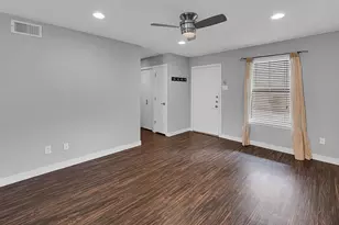 1342 S 12th St, Waco, TX 76706 - Photo 10