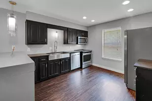 1342 S 12th St, Waco, TX 76706 - Photo 12