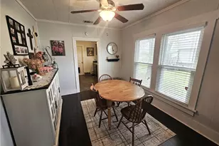 706 W Navasota St, Groesbeck, TX 76642 - Photo 4