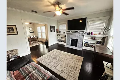 706 W Navasota Street, Groesbeck, TX 76642 - Photo 2