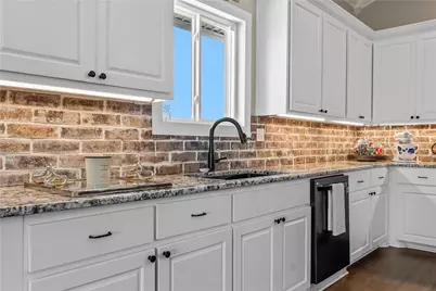 1244 Losak Road, Lorena, TX 76655 - Photo 8