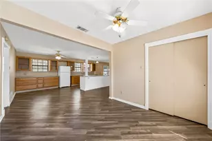 271 Candyce Dr, Lorena, TX 76655 - Photo 12