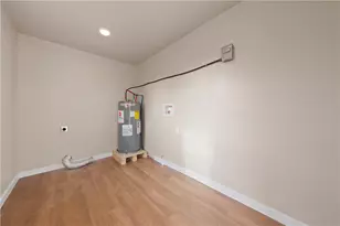 904 Gurley Ln, Waco, TX 76706 - Photo 16