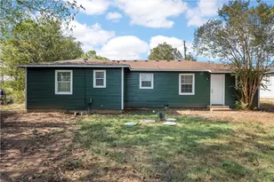 12932 Old Dallas Rd, West, TX 76691 - Photo 16