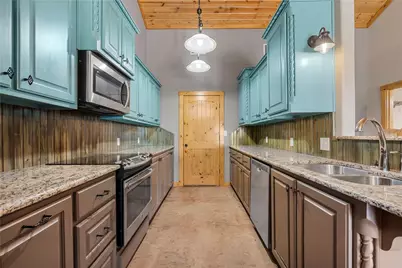 5730 Leroy Parkway, West, TX 76691 - Photo 8