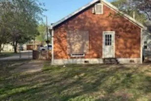 1013 La Vega St, Waco, TX 76705 - Photo 4