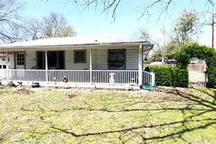 112 College Ave, Oglesby, TX 76561 - Photo 4