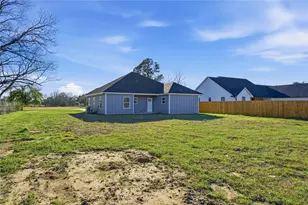 412 E Hunt St, Bremond, TX 76629 - Photo 18