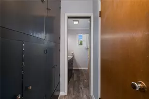 611 N Ave Q St, Clifton, TX 76634 - Photo 28