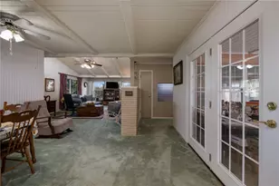 611 N Ave Q St, Clifton, TX 76634 - Photo 14