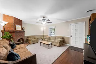 2212 Charboneau St, Waco, TX 76710 - Photo 4