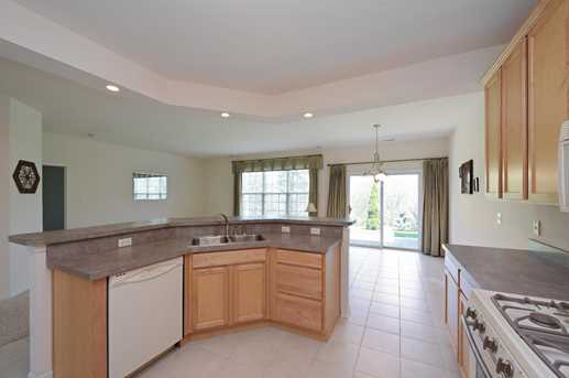 1340 Mackinaw Place - Photo 4