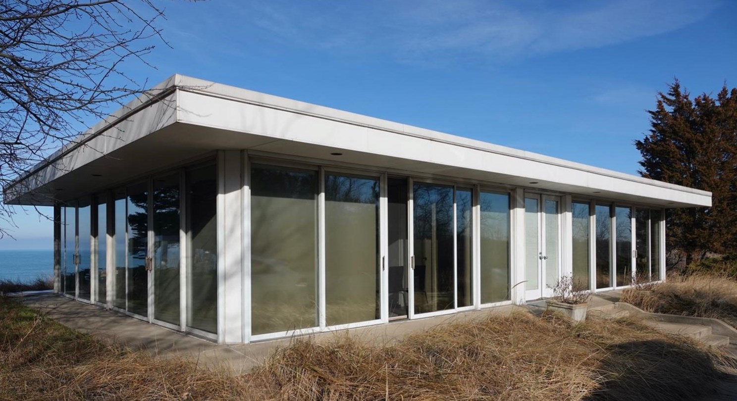 3001 Duneland Dr, Porter, IN 46304-3496
