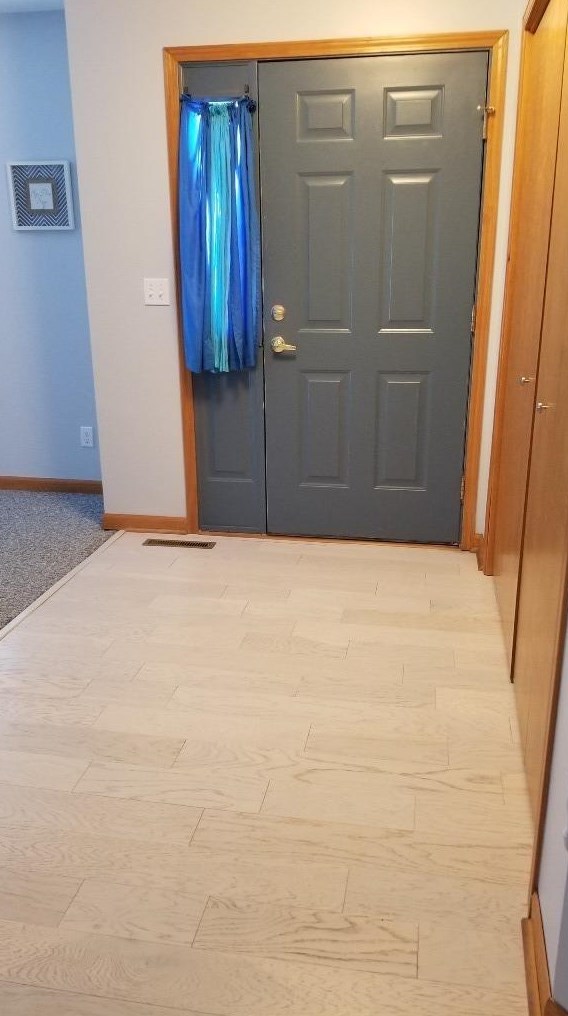 34 Victoria Cir, La Porte, IN 46350-4760