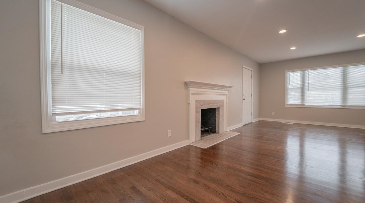 8922 Branton Ave, Hammond, IN 46322