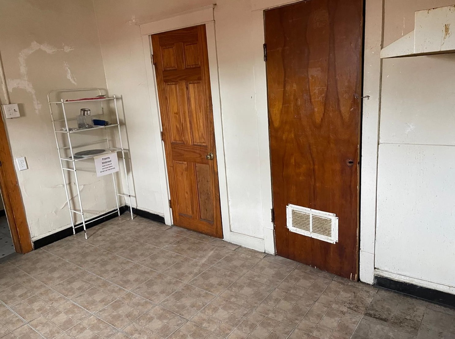4441 Sheffield Ave, Hammond, IN 46327