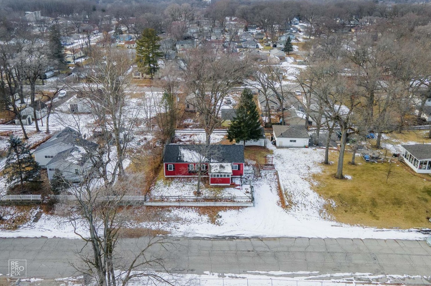 2742 Warren St, Gary, IN 46405