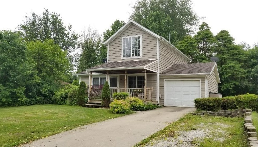 5077 Algonquin Trl, Rolling Pr, IN 46371-6812