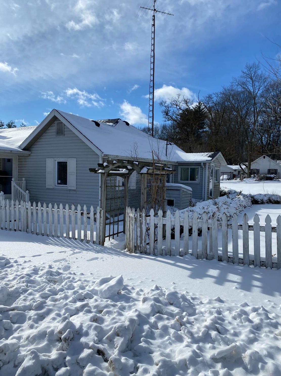 8707 S Bryan St, Ora, IN 46968