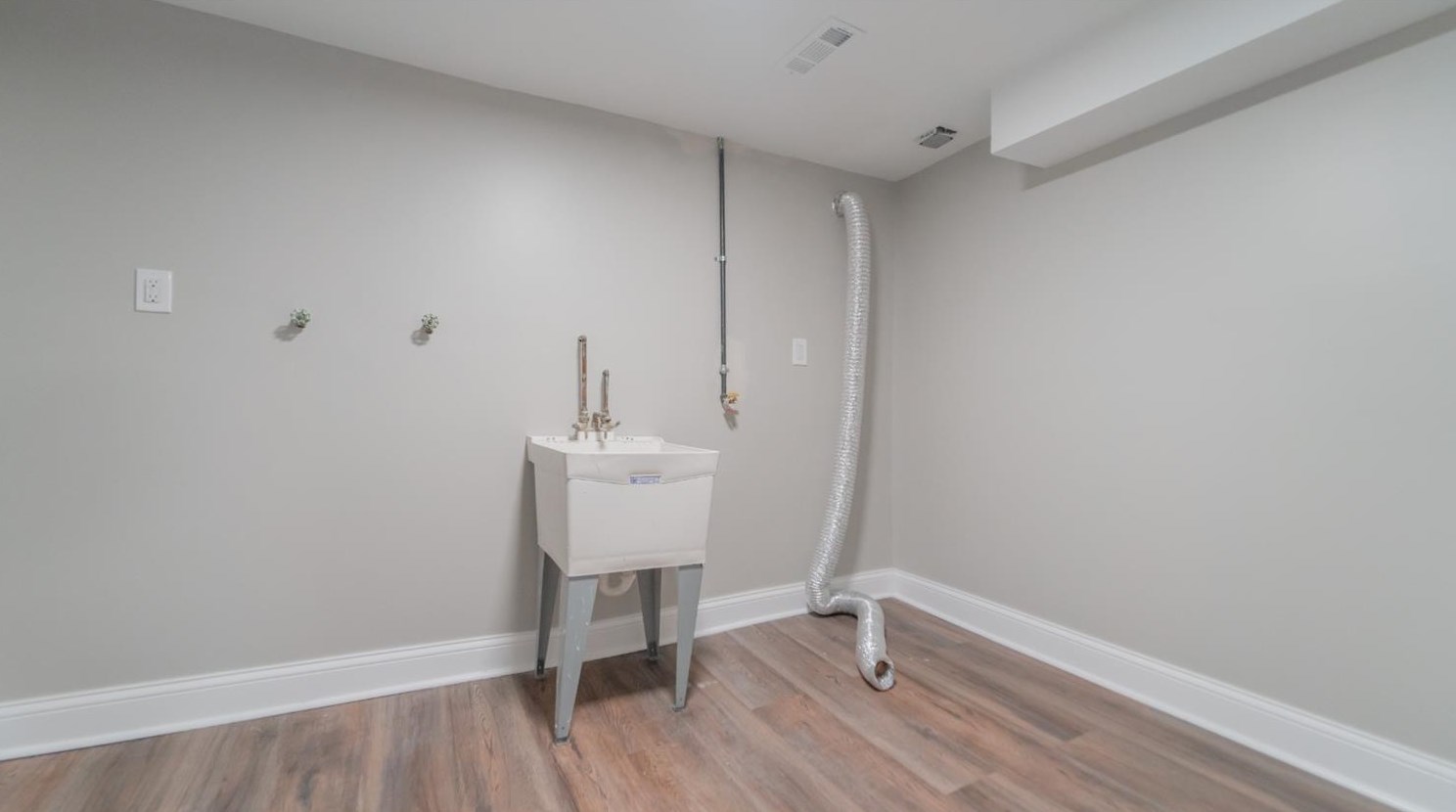 47 Indian Trl, Gary IN 46410-4724 exterior