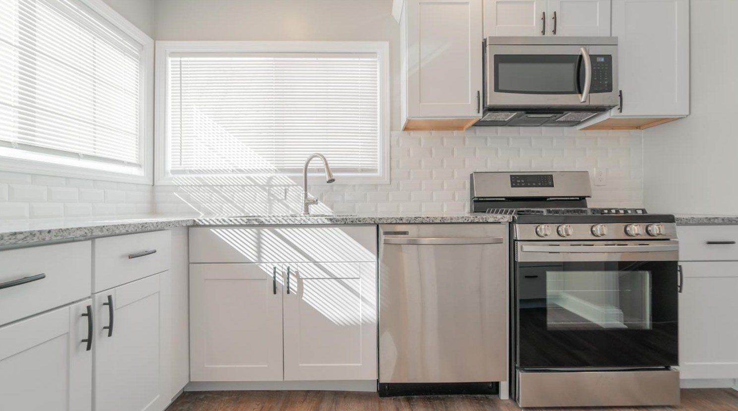 47 Indian Trl, Gary IN 46410-4724 exterior