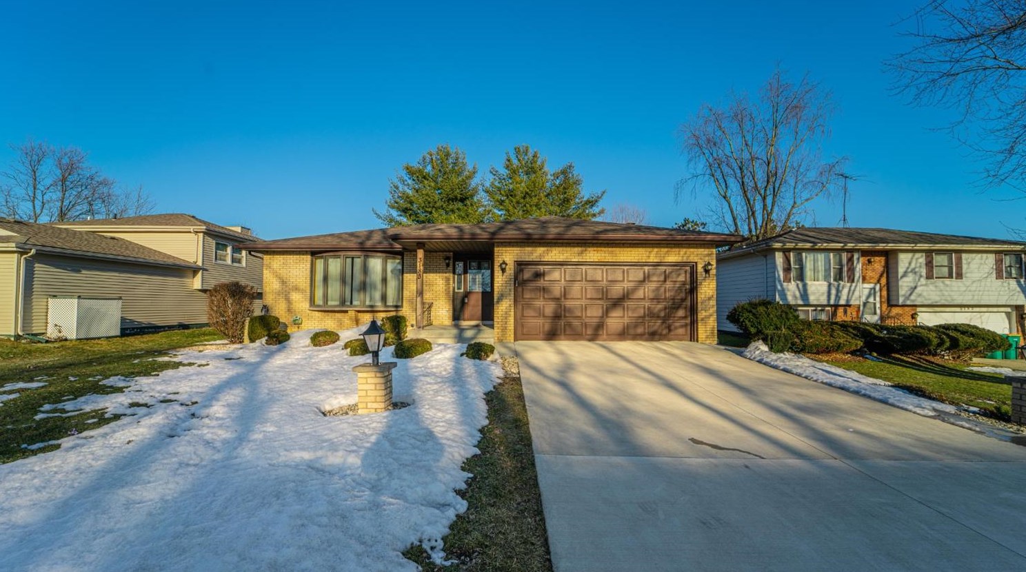 3183 Eastwind Ct, Crown Point, IN 46307