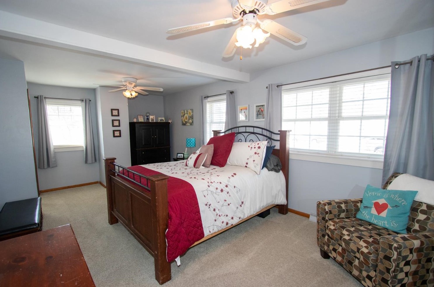 2561 Montgomery St, Gary IN 46403-2068 exterior