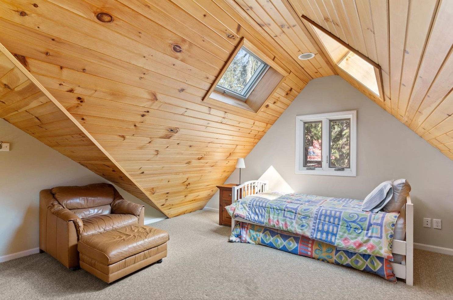 3832 Hiawatha Dr, Michigan City IN  46360-1189 exterior