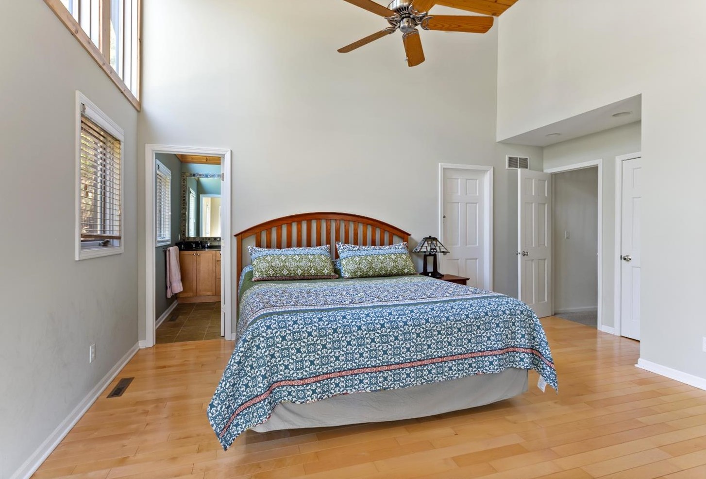 3832 Hiawatha Dr, Michigan City IN  46360-1189 exterior