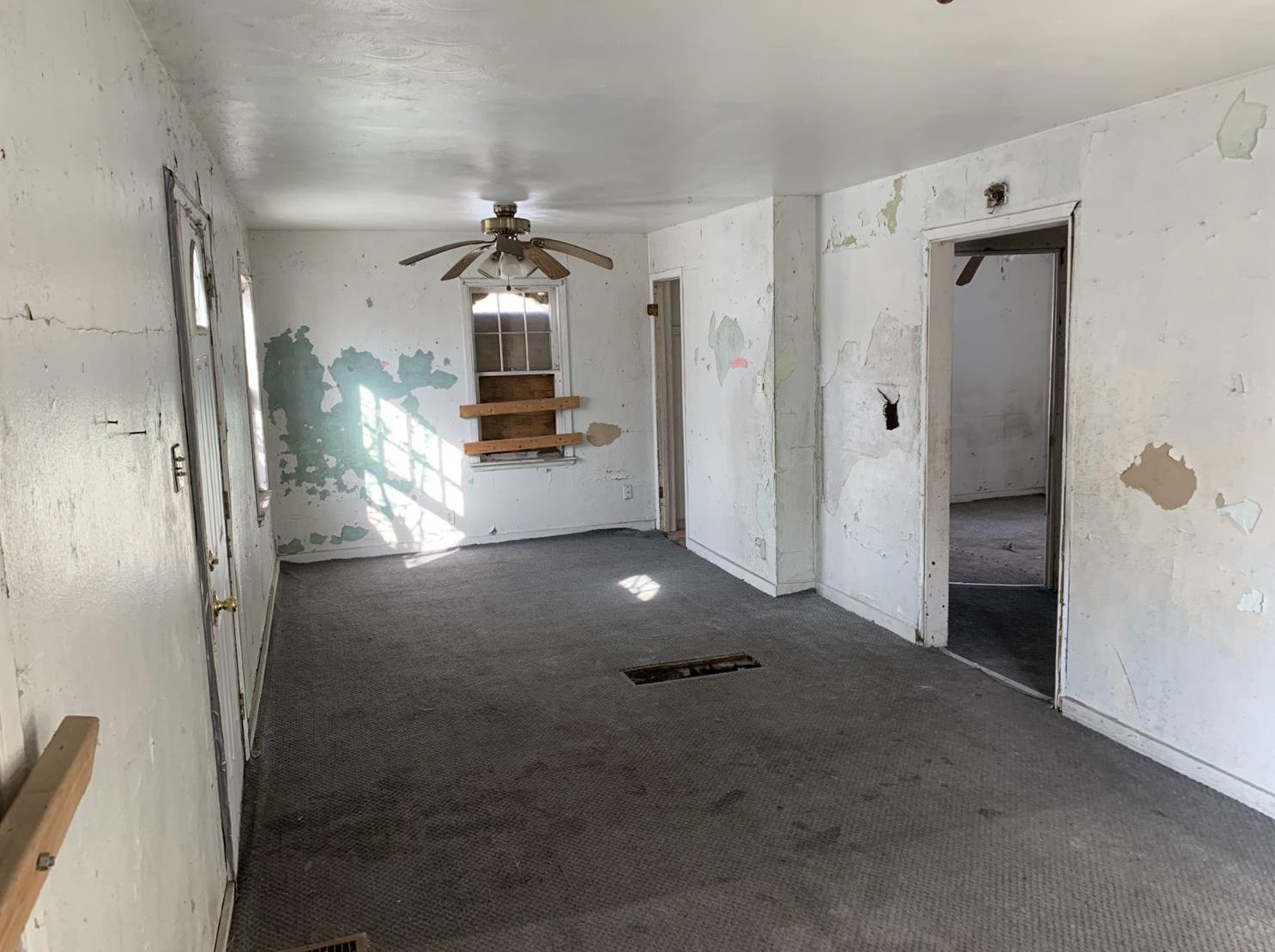 2679 Van Buren St, Gary, IN 46407
