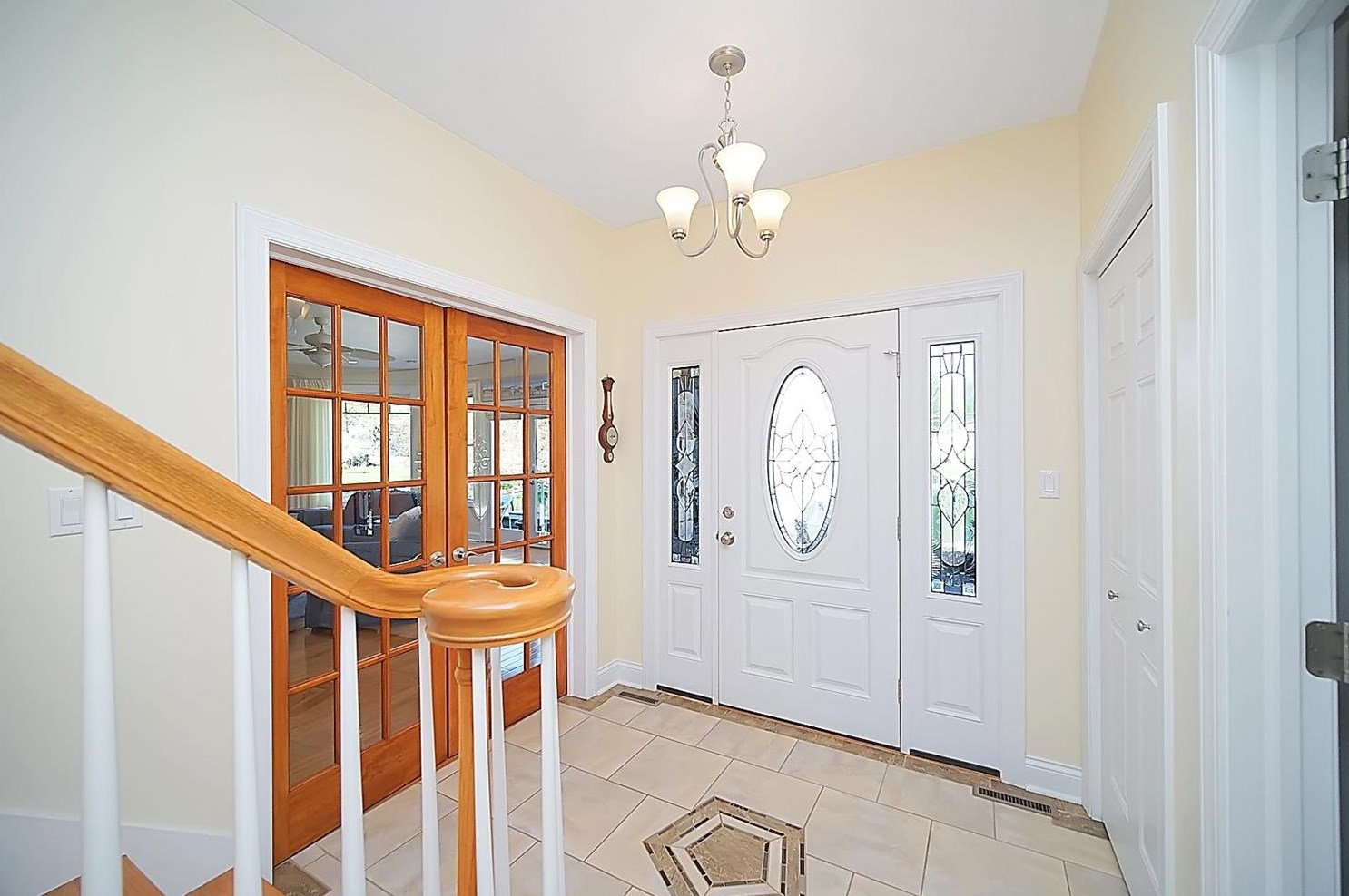 331 Island Dr, La Porte, IN 46350