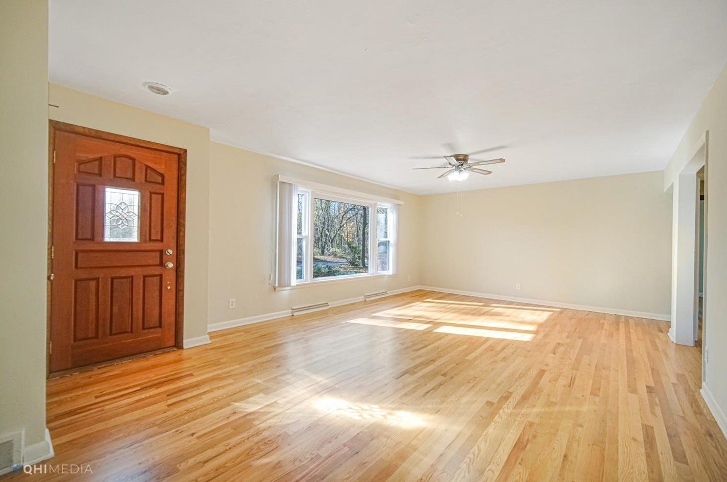 112 Richter St, Porter, IN 46304-3245