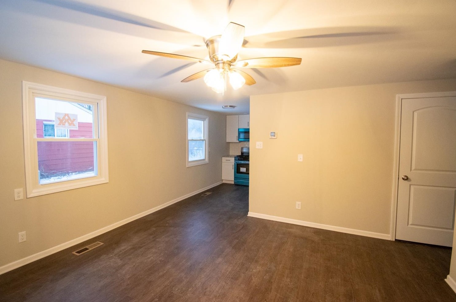 7324 Walnut Ave, Hammond, IN 46324