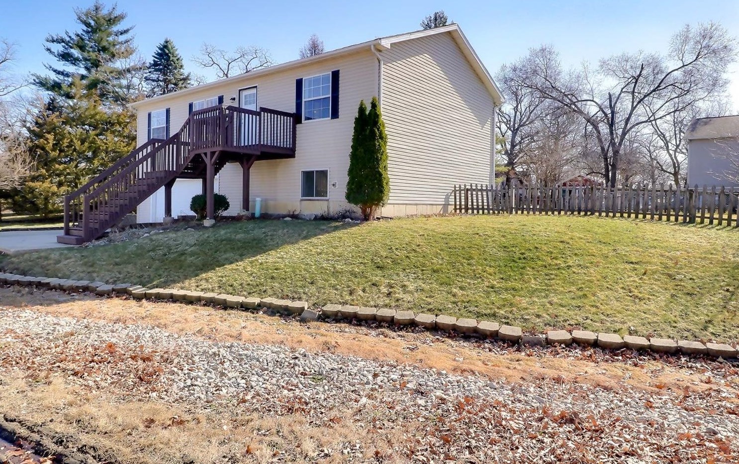13003 Deoder St, Cedar Lake, IN 46303