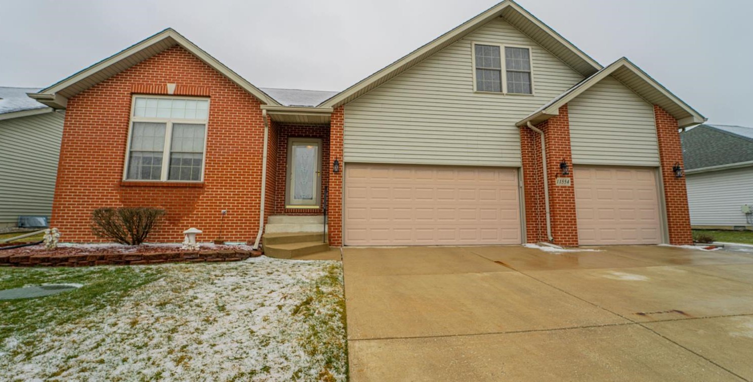 11554 Kennedy Pl, Cedar Lake, IN 46303