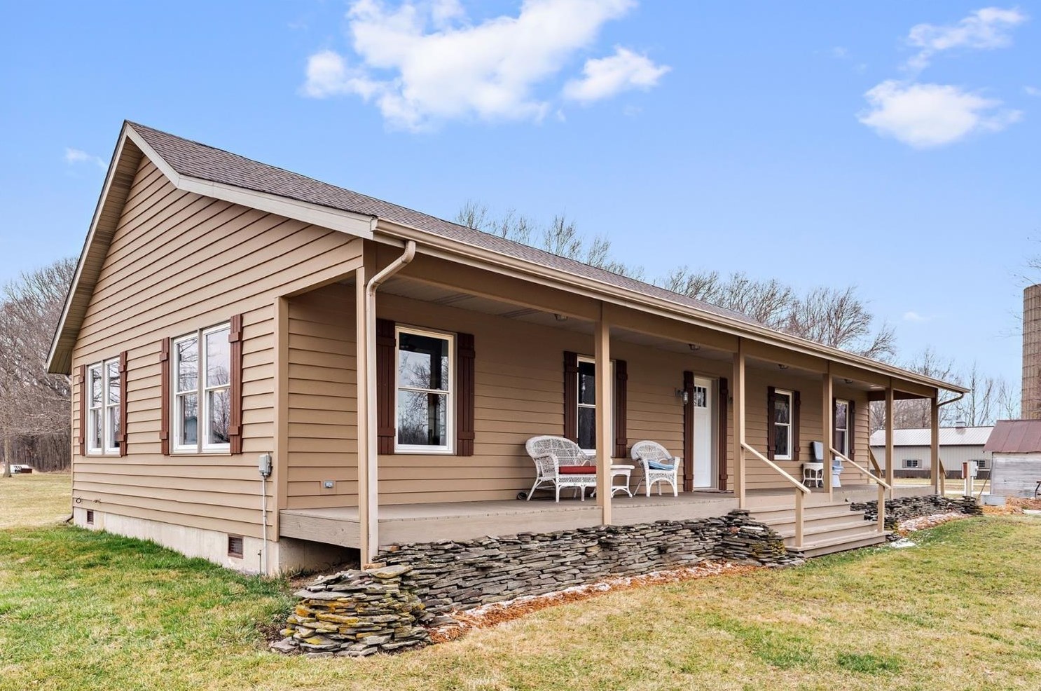 940 50, Porter, IN 46304-8703