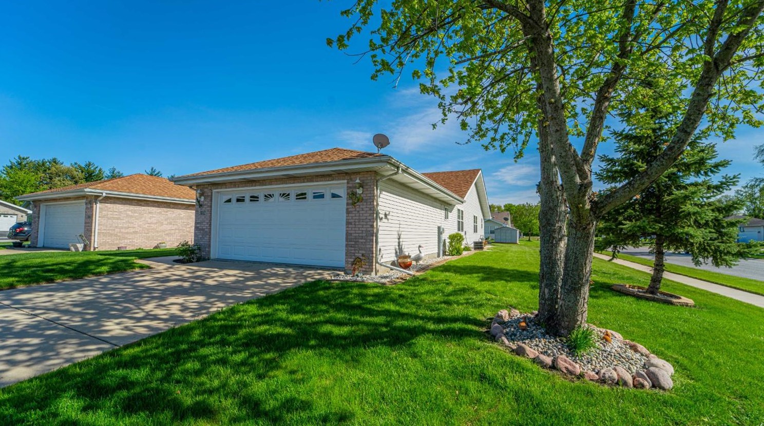 3112 W Union Circle, Crown Point, IN 46307