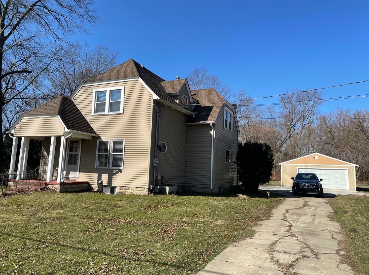 6142 Grand Blvd, Hobart, IN 46342