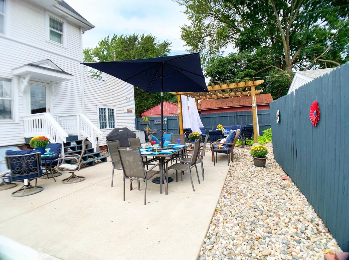 111 Earl Rd, Michigan City IN  46360-5918 exterior