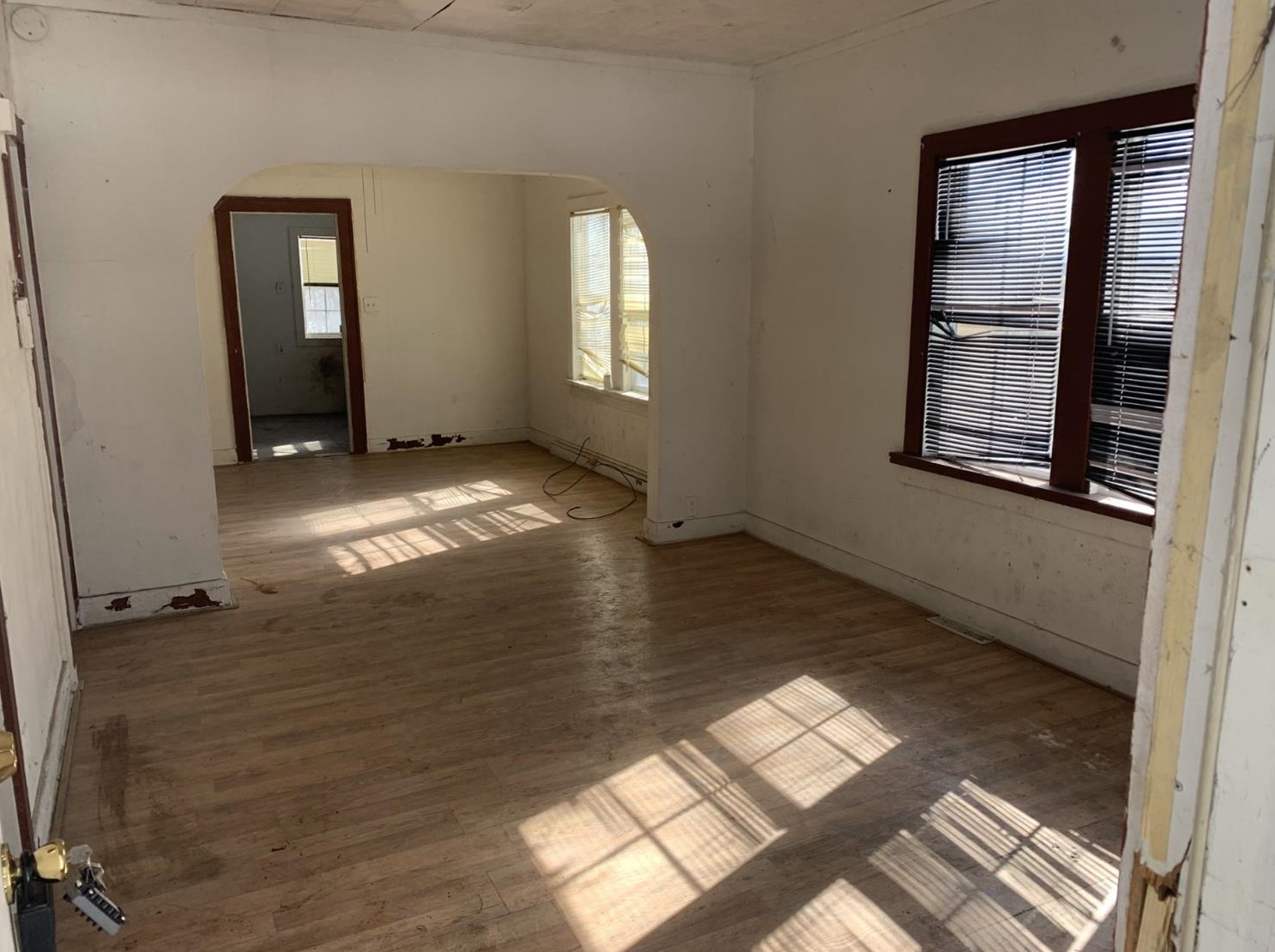 4235 Vermont St, Gary, IN 46409
