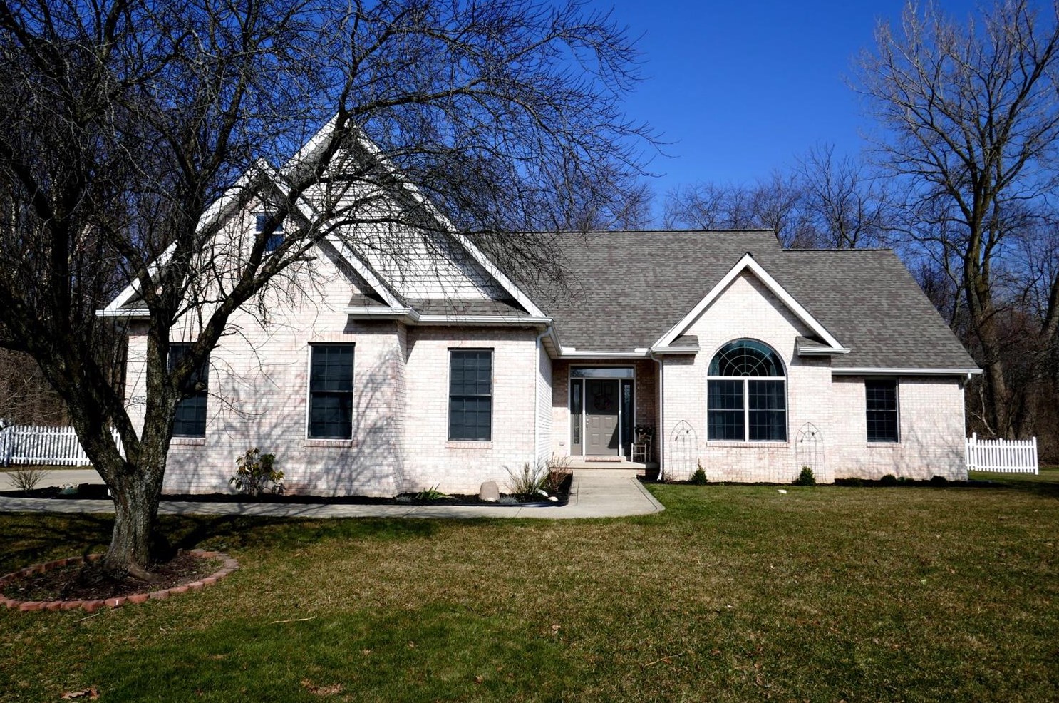 6930 Prairie Run Ave, Portage, IN 46368-2667