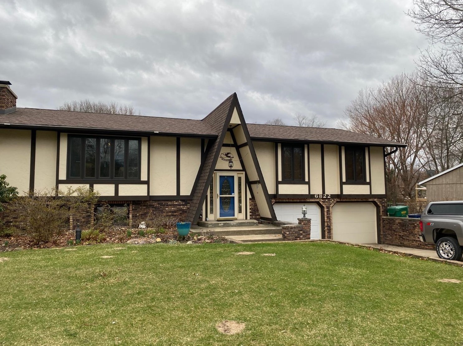 6822 450, Michigan City, IN 46360-9108